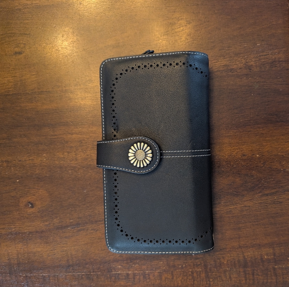Sendefn Large Capacity  Black Leather Wallet with RFID Blocking Cute Flower